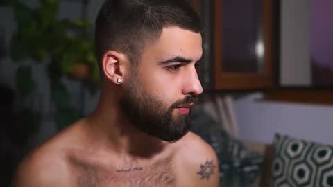 HairyRobXxX online show from 11, 9, 2025