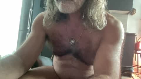 Snapshot of hairytonkas chatting on 2, 8, 2026 HairyTonkas online show from 2, 8, 2026