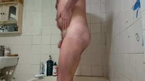 Snapshot of hakfin666 chatting on 21, 12, 2025 hakfin666 online show from 21, 12, 2025