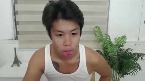 Snapshot of haku020485 chatting on 11, 1, 2026 haku020485 online show from 11, 1, 2026