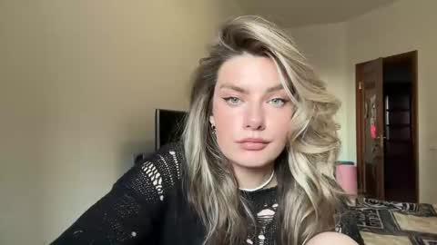 Snapshot of haley_rune chatting on 4, 2, 2025 haley_rune online show from 4, 2, 2025