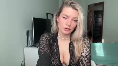 Snapshot of haley_rune chatting on 20, 2, 2025 haley_rune online show from 20, 2, 2025