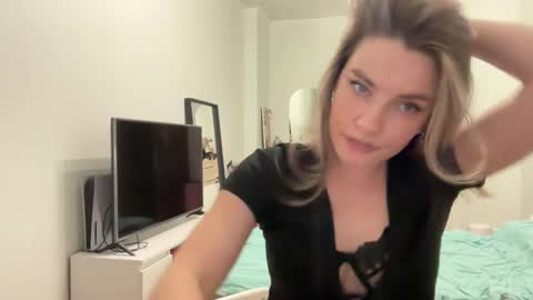 Snapshot of haley_rune chatting on 21, 2, 2025 haley_rune online show from 21, 2, 2025
