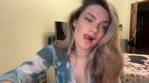 Snapshot of haley_rune chatting on 27, 2, 2025 haley_rune online show from 27, 2, 2025