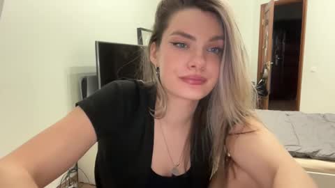 Snapshot of haley_rune chatting on 2, 3, 2025 haley_rune online show from 2, 3, 2025