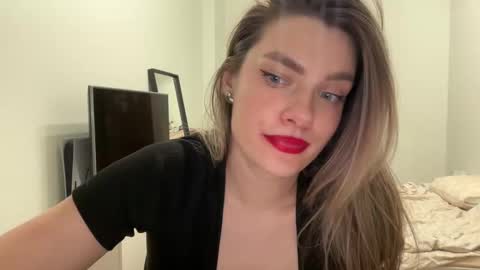 Snapshot of haley_rune chatting on 9, 3, 2025 haley_rune online show from 9, 3, 2025