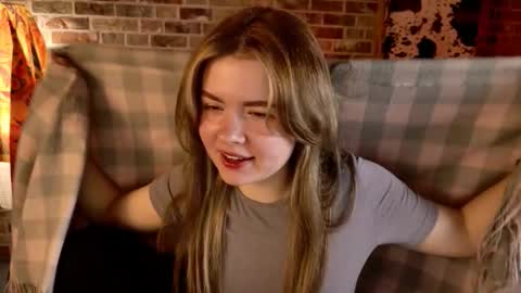 HaleySun online show from 25, 10, 2025