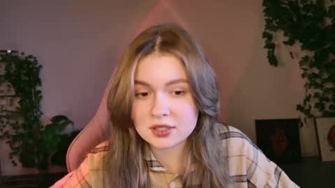 HaleySun online show from 25, 11, 2025