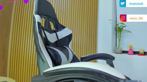 Anahis online show from 14, 2, 2025