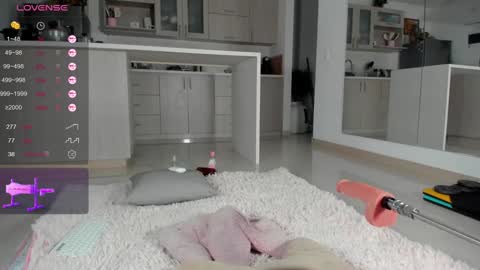 Snapshot of halliee chatting on 16, 12, 2024 insta Laupalacio777Next stream 01th December online show from 16, 12, 2024