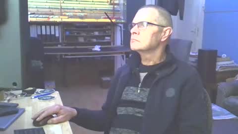 Prefer men 80 online show from 25, 12, 2024