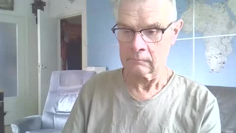 Prefer men 80 online show from 20, 9, 2025