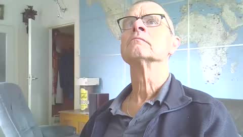 Prefer men 80 online show from 21, 9, 2025