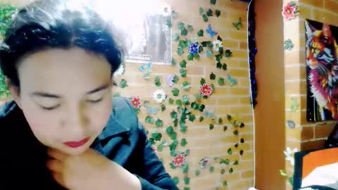 HANMy Dears make sure to follow me here create a FREE account if you dont have one and chat thank you. online show from 23, 9, 2025