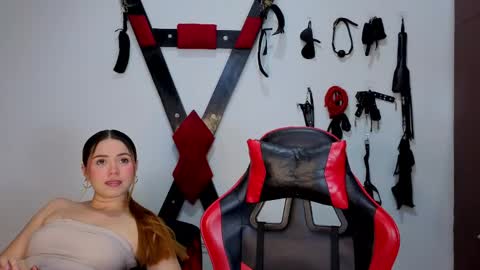 Hana and Zeta online show from 2, 6, 2026
