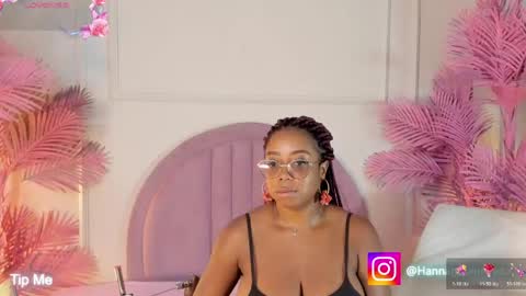 Snapshot of hanaahquinn chatting on 23, 4, 2026 hanaahquinn online show from 23, 4, 2026