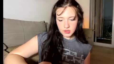 hanahwoods online show from 17, 7, 2026