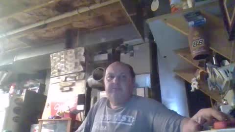 Snapshot of handiemanhere chatting on 29, 3, 2026 naked man online show from 29, 3, 2026