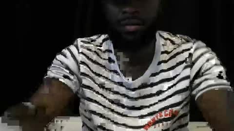 Snapshot of handsome_king30 chatting on 28, 4, 2026 handsome king online show from 28, 4, 2026