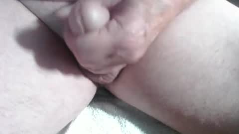 Snapshot of handyman33x chatting on 15, 11, 2025 Handyman online show from 15, 11, 2025