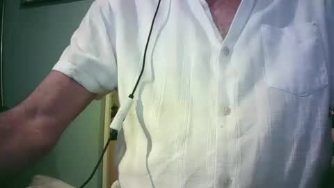 Snapshot of handymanforyou177322 chatting on 5, 10, 2025 handymanforyou177322 online show from 5, 10, 2025