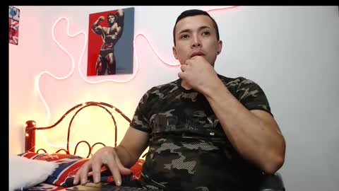 Snapshot of hank_fuller01 chatting on 2, 3, 2025 Hank online show from 2, 3, 2025