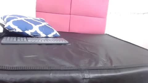 Hanna Palmer online show from 9, 1, 2025