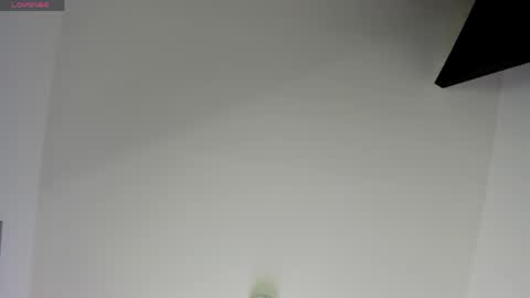 Snapshot of hanna_baker01 chatting on 22, 4, 2026 Hanna Baker online show from 22, 4, 2026