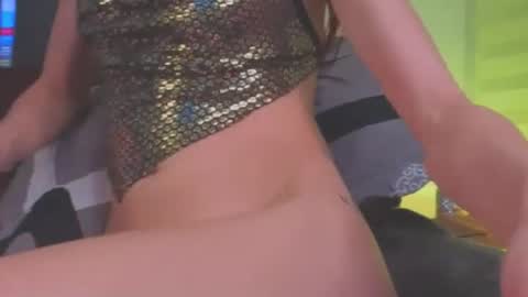 Snapshot of hanna_bellee chatting on 5, 8, 2026 hanna_bellee online show from 5, 8, 2026