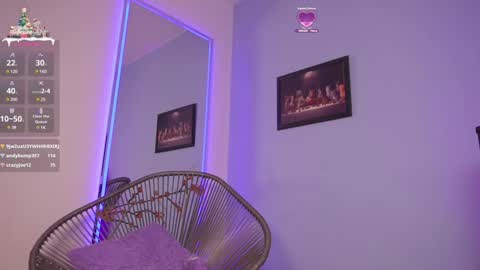 Snapshot of hanna_chris chatting on 30, 12, 2024 HANNA online show from 30, 12, 2024