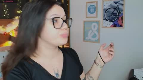 Hanna online show from 17, 12, 2025