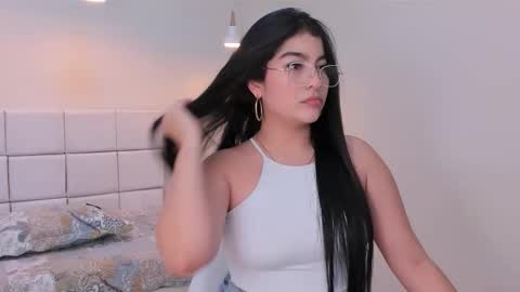 Snapshot of hanna_lee4 chatting on 13, 3, 2026 Hanna online show from 13, 3, 2026