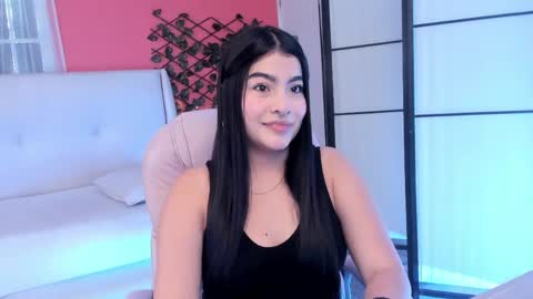 Snapshot of hanna_lee4 chatting on 2, 4, 2026 Hanna online show from 2, 4, 2026