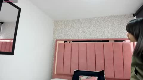  H A N N A  online show from 5, 3, 2026