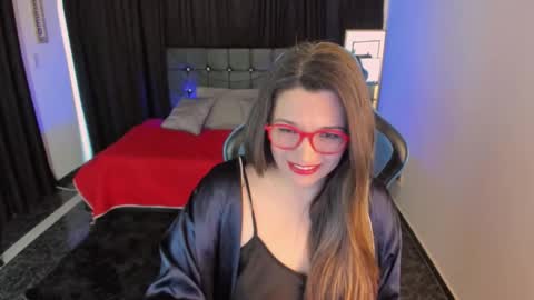 hanna_ma online show from 15, 10, 2025