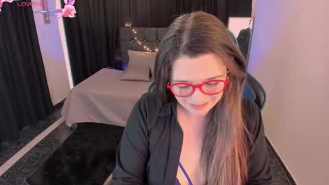 hanna_ma online show from 5, 11, 2025