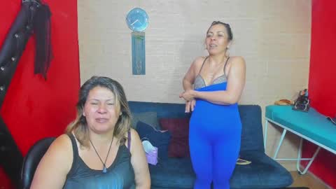 Snapshot of hanna_mature01 chatting on 12, 9, 2025 Hanna online show from 12, 9, 2025