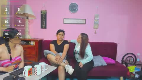 Snapshot of hanna_mature01 chatting on 22, 9, 2025 Hanna online show from 22, 9, 2025