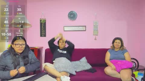 Snapshot of hanna_mature01 chatting on 30, 9, 2025 Hanna online show from 30, 9, 2025