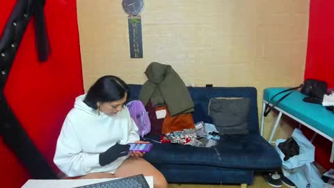 Snapshot of hanna_mature01 chatting on 4, 10, 2025 Hanna online show from 4, 10, 2025