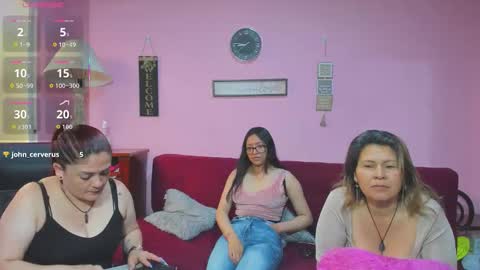 Snapshot of hanna_mature01 chatting on 11, 10, 2025 Hanna online show from 11, 10, 2025