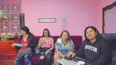 Snapshot of hanna_mature01 chatting on 19, 11, 2025 Hanna online show from 19, 11, 2025