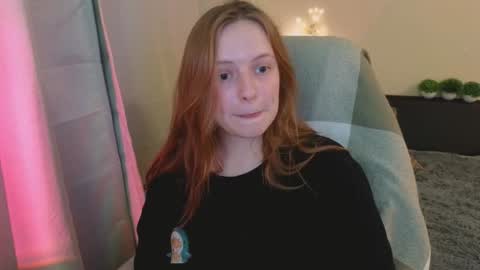 Snapshot of hanna_melon chatting on 5, 2, 2025 Hanna next stream is Mo 8pm-6am by CET online show from 5, 2, 2025