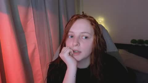 Snapshot of hanna_melon chatting on 7, 3, 2025 Hanna next stream is Mo 8pm-6am by CET online show from 7, 3, 2025