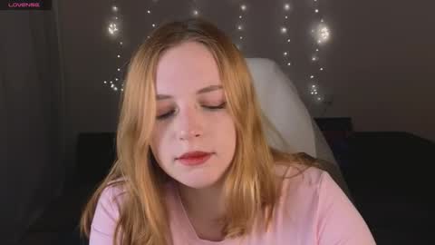 Snapshot of hanna_melon chatting on 20, 10, 2025 Hanna next stream is Mo 8pm-6am by CET online show from 20, 10, 2025