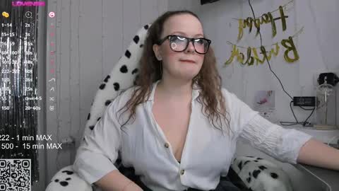 Snapshot of hanna_montanas chatting on 2, 2, 2025 hanna montanas online show from 2, 2, 2025