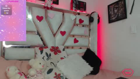 Snapshot of hanna_plum chatting on 25, 9, 2025 hanna_plum online show from 25, 9, 2025