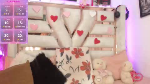 Snapshot of hanna_plum chatting on 2, 10, 2025 hanna_plum online show from 2, 10, 2025