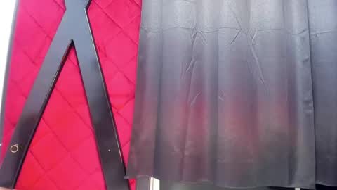 EVA online show from 14, 2, 2025