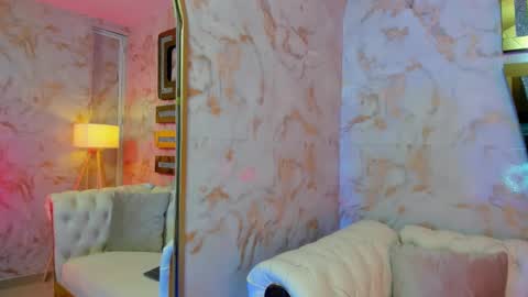 EVA online show from 18, 12, 2025